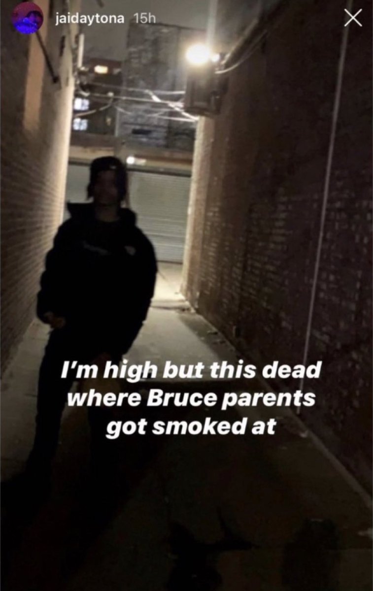 bigguccicraigy's tweet photo. this shit still funny as hell https://t.co/T7MWpR2DO6