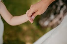 BisbatUrgell's tweet image. Es un bon dia per #pregar per la #Pau del món, per a què com a motiu, la justicia, col.laboració y fraternitat, siguin el que ens porti a l&apos;entesa, sense oblidar els més fràgils i desprotegits. #JuntsEsMillor