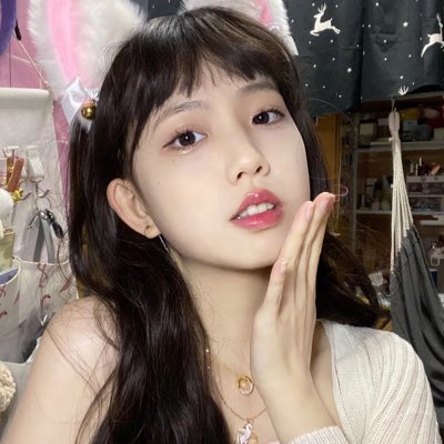 2Fmu5's tweet photo. #NewProfilePic https://t.co/sGpkl5oepg