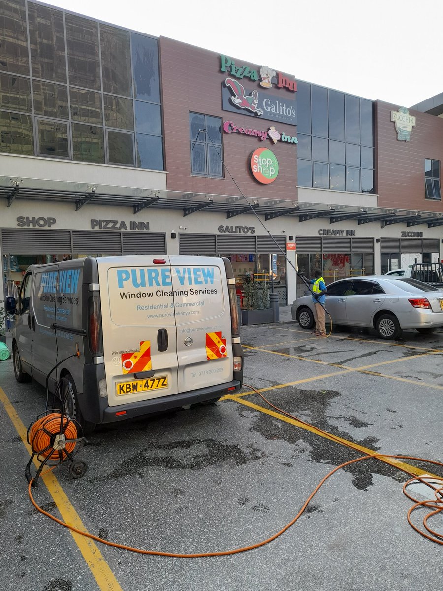 pureviewkenya's tweet photo. Get your commercial building windows sparkling..
Thanks to the Woodridge centre for trusting in us. 
New Autometrix is up and running.
📞 0718 300 299 
📧 ;info@pureviewkenya.com https://t.co/RahvHiXzcC