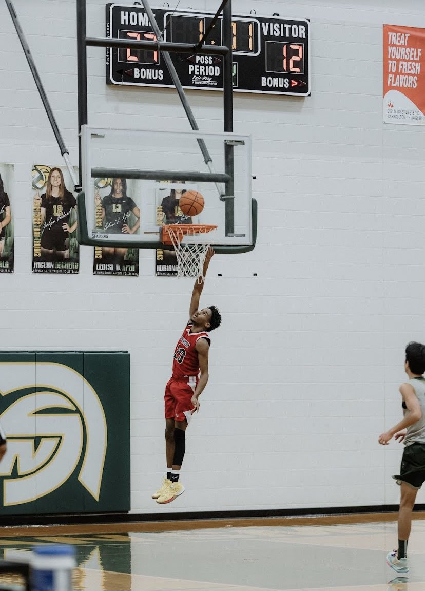 Isaiahsmom4's tweet photo. 18pts tonight..great game son! #ballbaby🗣 https://t.co/lEvxguqnag