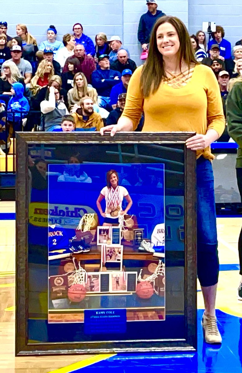 Gosset41's tweet photo. Great night celebrating @KamyLondon2 &amp; her sisters! Brock honored the 2002 (20 year) &amp; 2012 (10 year) girls bball state championship teams! They will also be honored in March in SA! Kamy was also recognized for her athletic accomplishments! So many awards I wish I covered you! https://t.co/C0eiJVVjdQ