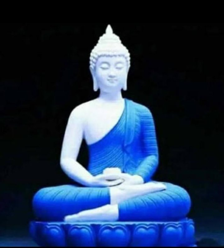 DIPANKA_G's tweet photo. बुद्धम शरणम गच्छामि,
 धम्मम, शरणम गच्छामि 
 संघम शरणम गच्छामि। https://t.co/BwWsIorFwj