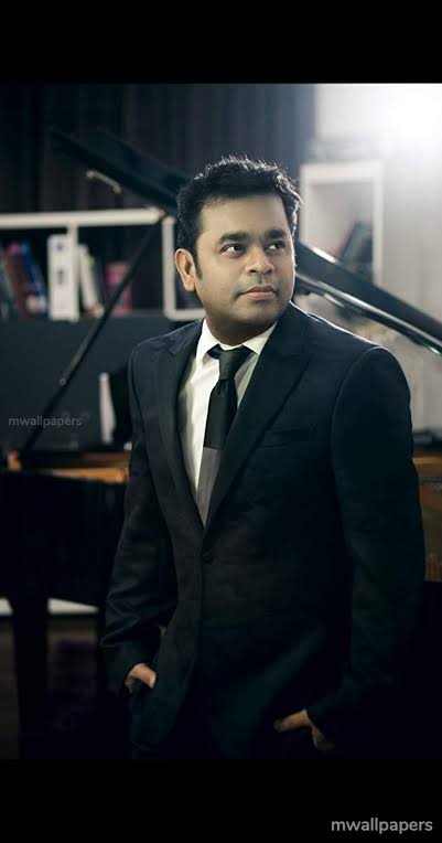 RahmaniacForev2's tweet photo. #MyThree
Same attitude - Same character - Same humbleness - Same same💯
@arrahman @actorvijay @msdhoni https://t.co/1vuGHqPEKi