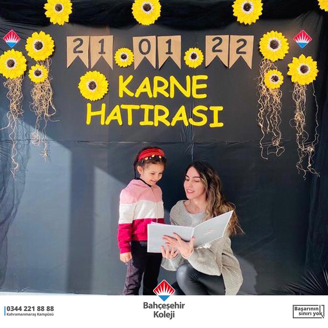 bahcesehirmaras's tweet photo. ✨Karne Günü✨

2021-2022 eğitim-öğretim yılının ilk döneminin karneleri öğrencilerimize verildi. 

Karne günü heyecanını ve mutluluğunu yaşayan öğrencilerimizi, velilerimizi ve öğretmenlerimizi kutluyoruz.❤️💙

@bahcesehir_k12 @osmandingis 
#KahramanmaraşBahçeşehirKoleji https://t.co/s5kYe34NCg