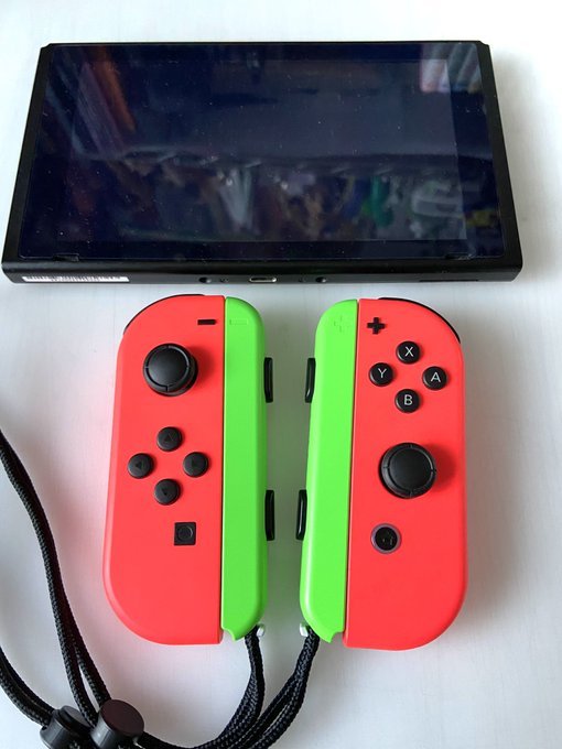 「handheld game console joy-con」 illustration images(Latest)