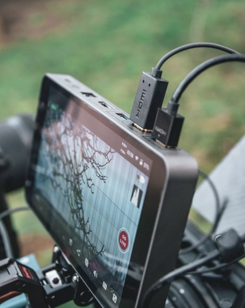 YoloLivTech's tweet photo. “Livestream in one monitor? 🧐When I heard there was such a thing I couldn’t believe it. And then the team from @yololivtech does Yolobox - a portable Livestream studio!
”

Cr: @lukahrvatic

#filmmaker #filmmaking #livestream #livestreamstudio #portablelivestream https://t.co/upu1x7I8AX