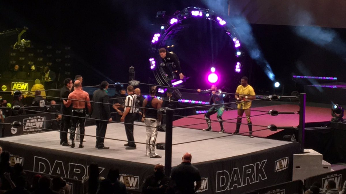 TheLos's tweet photo. LEE MORIARTY IN DC!!! @theleemoriarty #AEWDARK #AEWDC 🐯 #TAIGASTYLE https://t.co/gjK5EkexfQ
