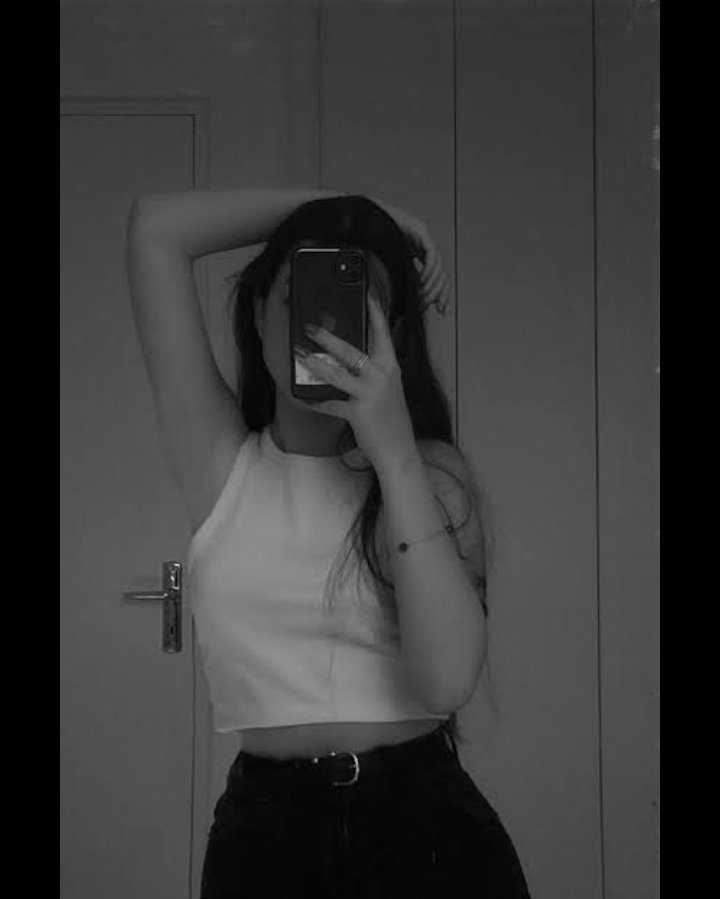 Yeojunsitboy's tweet photo. When we both pose✨✨ ..#MOASelcaDay #MOSD
#YEONJUN @TXT_bighit https://t.co/OS30pTctWJ