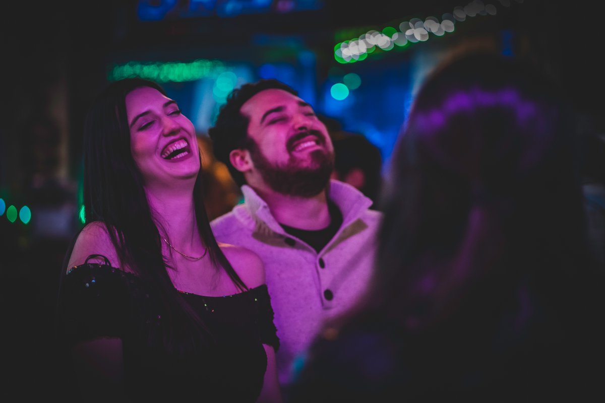 ThatNightMovie's tweet photo. WATCH That Night's Official Trailer to get in on the laughter😀
Official Trailer👉https://t.co/5LbuzWTZJj
#THATNIGHTMOVIE
#romanticcomedy #romaticmovies #funnymovies #romcom #comedyfilms #independentmovies #indiefilm #funnyfilms #chicagofilm #chicagofilms https://t.co/rWnPaZpVOB
