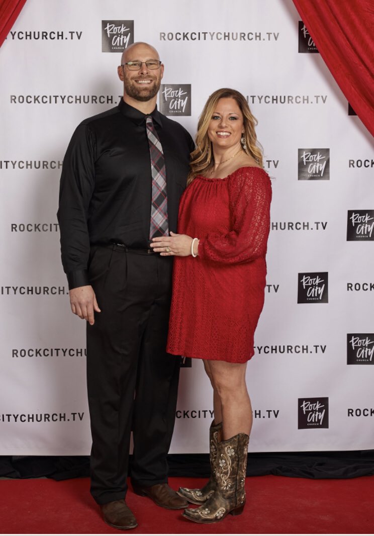 CoachSchaefer62's tweet photo. Rock City Team Night, Date Night. Grateful #MakingHeavenFull https://t.co/Uu155zALMi