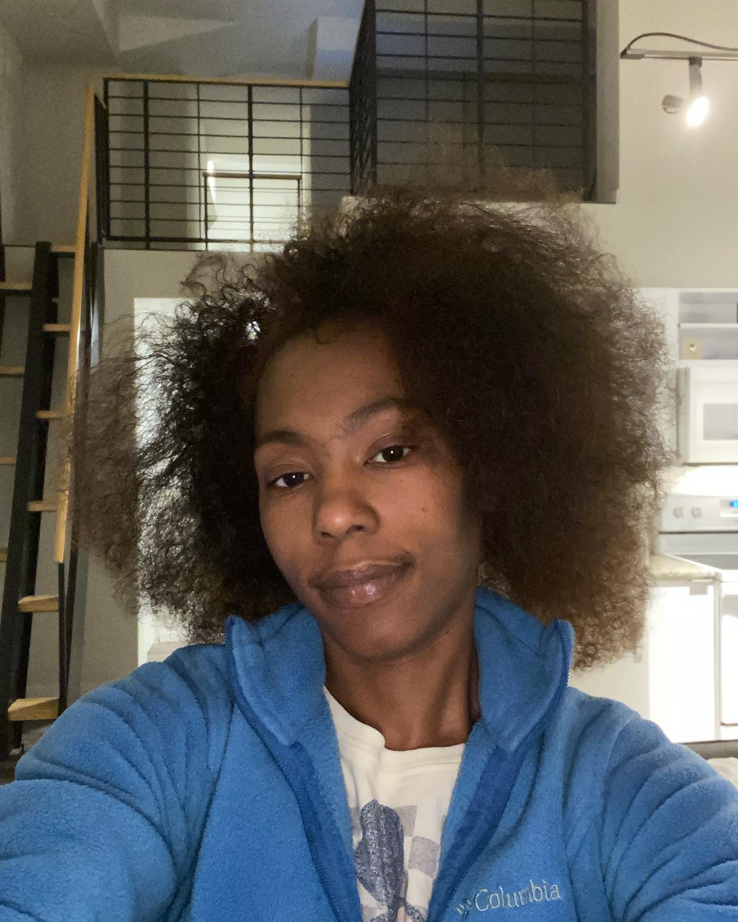 1 pic. It’s me!!! https://t.co/RwhrHIDnVc