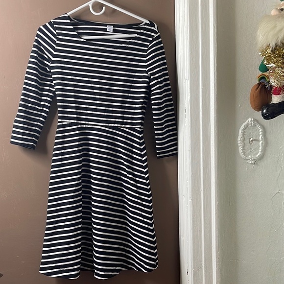 bscharm30's tweet photo. So good I had to share! Check out all the items I'm loving on @Poshmarkapp #poshmark #fashion #style #shopmycloset #oldnavy #lularoe #noboundaries: https://t.co/w8OSRiYWTn https://t.co/BTfNhiwMle