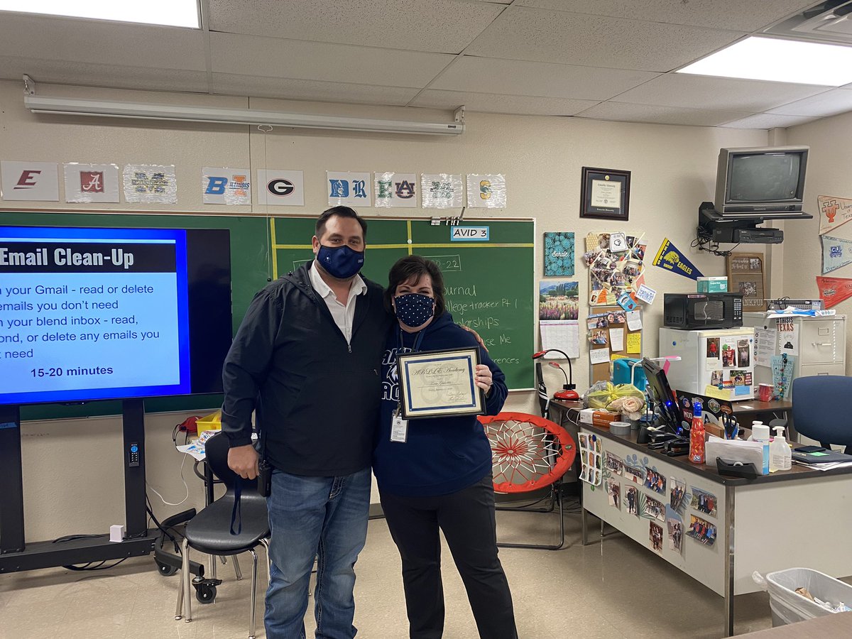 @AKINSABLLE tweet media