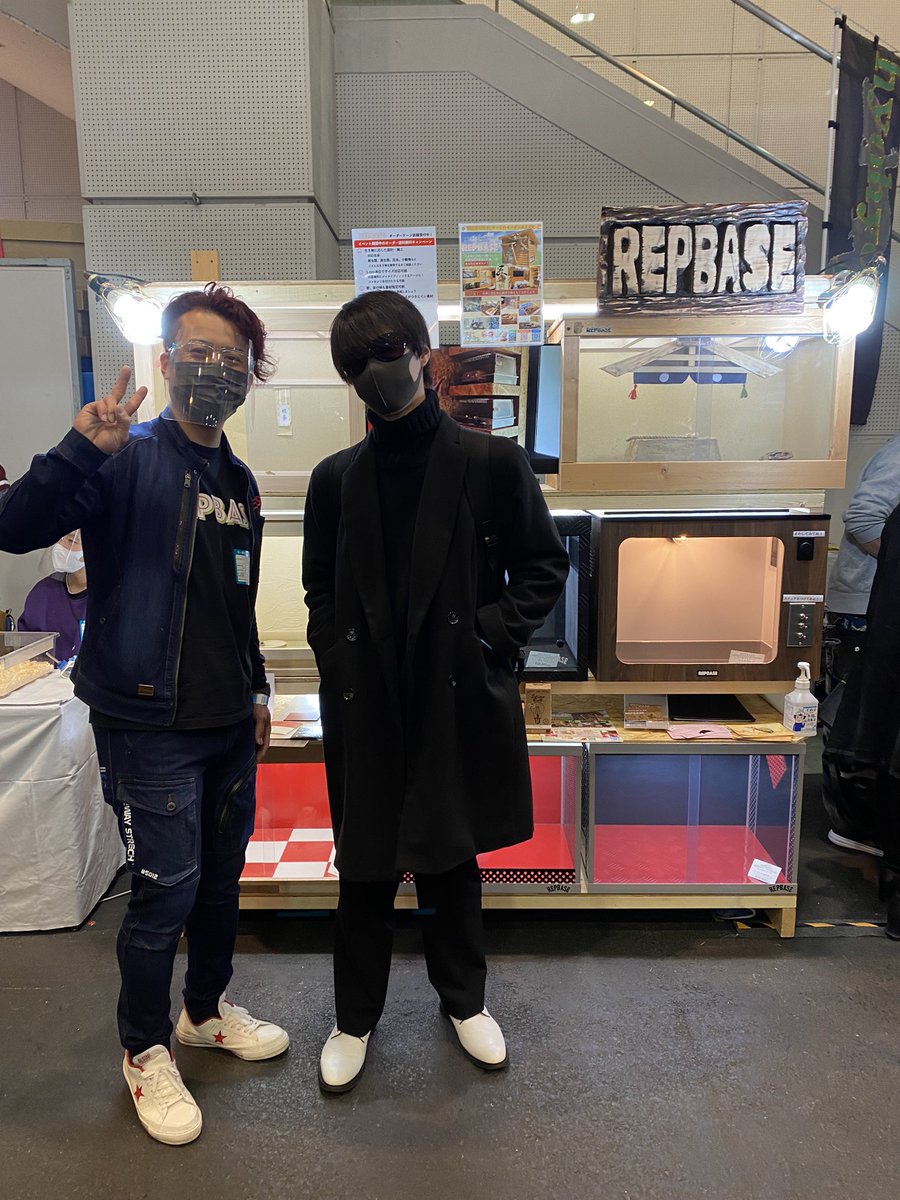 Hebi_Kaeru2020's tweet photo. お二人とも作品が素晴らしすぎるしイケメン
#彫鉄 #REPBASE https://t.co/A39wd2llzR