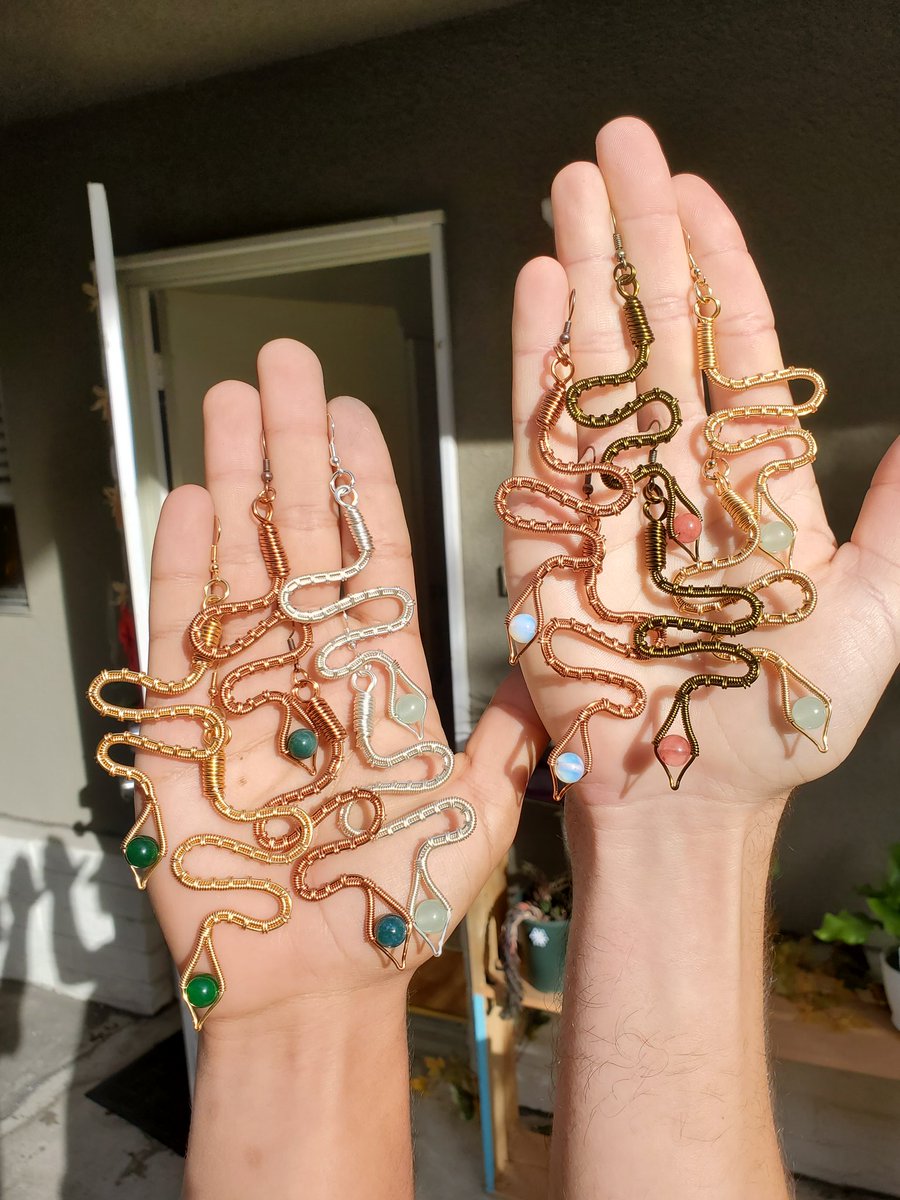 bryan_tumble's tweet photo. Hello and welcome to all my new followers!! I know all of you are here for croc charms but I also make this stuff!!  Follow me on Instagram @ TUMBLEWEEDBEADS !!! I have a giveaway going know right now that you can still join in on!! https://t.co/xYohQYeiBR