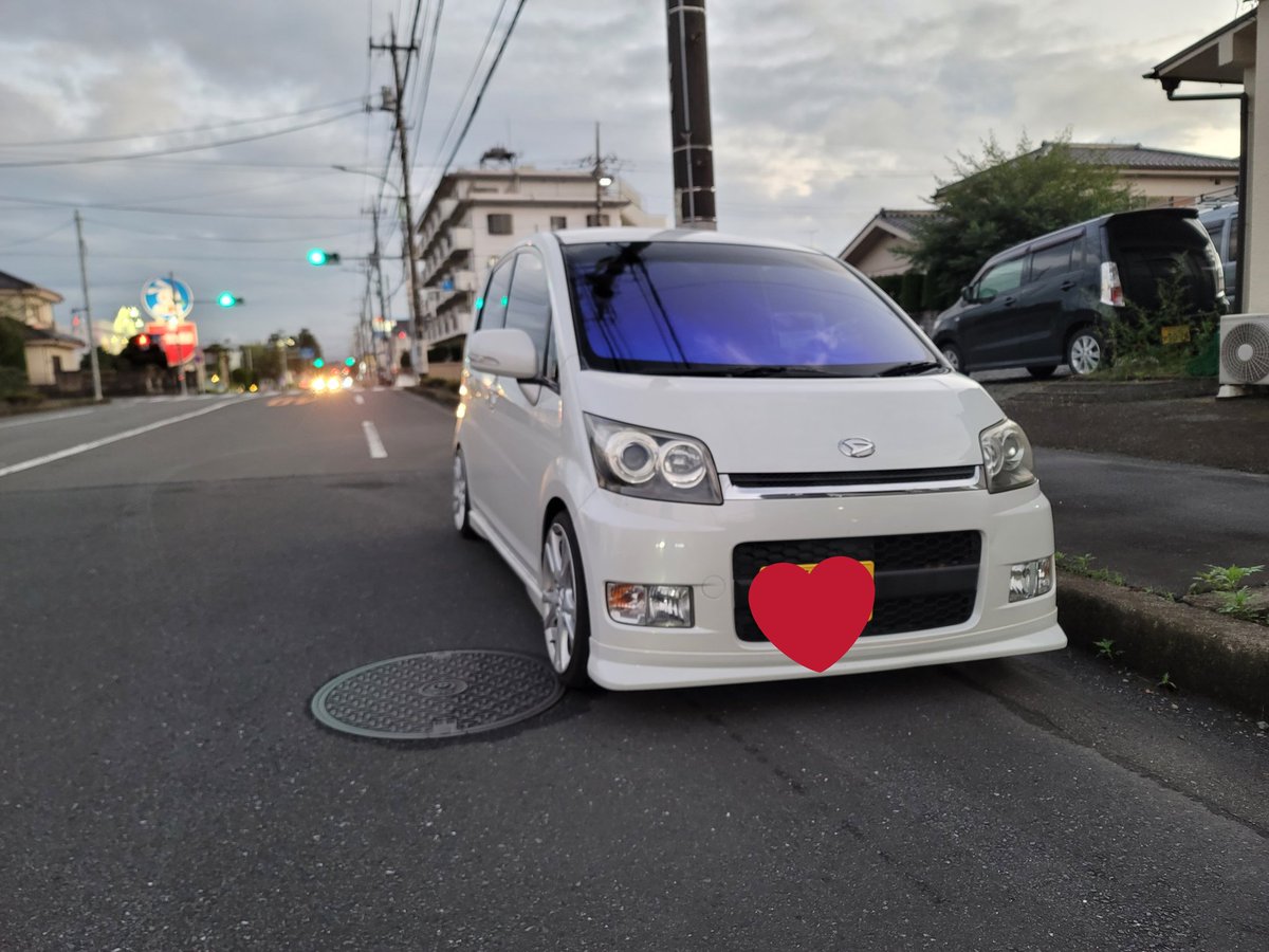 tm_tint's tweet photo. たまには自分の車たちでも載っけとこ🙃
(ムーヴは今はノーマルに戻してます)
🚚が今のところ人生最高額の買い物😶
#usf40 #jf3 #l175s #日野レンジャー https://t.co/QnhW2VAVwi