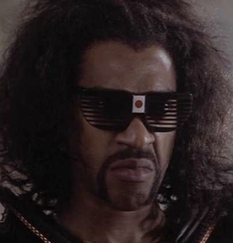 ViciosoEdgar's tweet photo. Having a blast on-chain naming my dogs @Dogs_Unchained! WHO'S THE MASTER?!!! #thelastdragon @CozomoMedici @garyvee #nft #NFTCommmunity #dogsunchained https://t.co/bWUEGECI2C