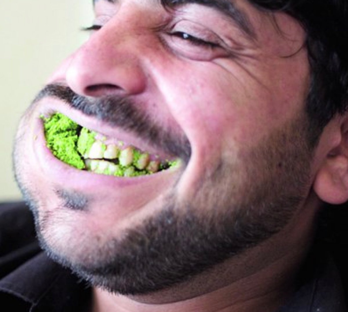 4keek's tweet photo. ياخي مايبط الكبد ولا يفقع المراره الا اذا شفت  ابوقات الكائن الرعوي  يتحدث بحسره وحزن شديد 😭😭  على ازاله احياء جده 
اكثر مساحات تويتر حول #هدد_جدة يديرها ابوقات واكثر مقاطع تيتوك عن الازاله نشرها ابوقات
#السعودية_للسعوديين https://t.co/DL0KvFPtol
