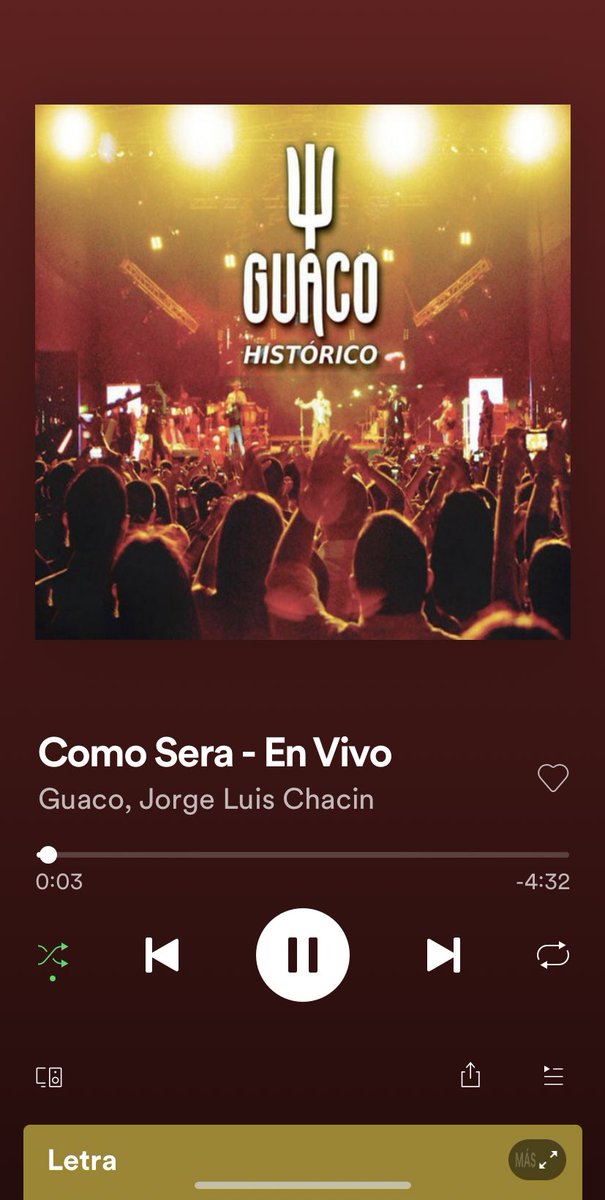 AlexaGomezDos's tweet photo. “Cómo apartar de mi esa sonrisa que me hipnotiza, que me hace volar…mejor sera vertirme en sus venas o darle una estrella de la inmensidad” #Dedicala #ComoSera https://t.co/7k36PIW3yi