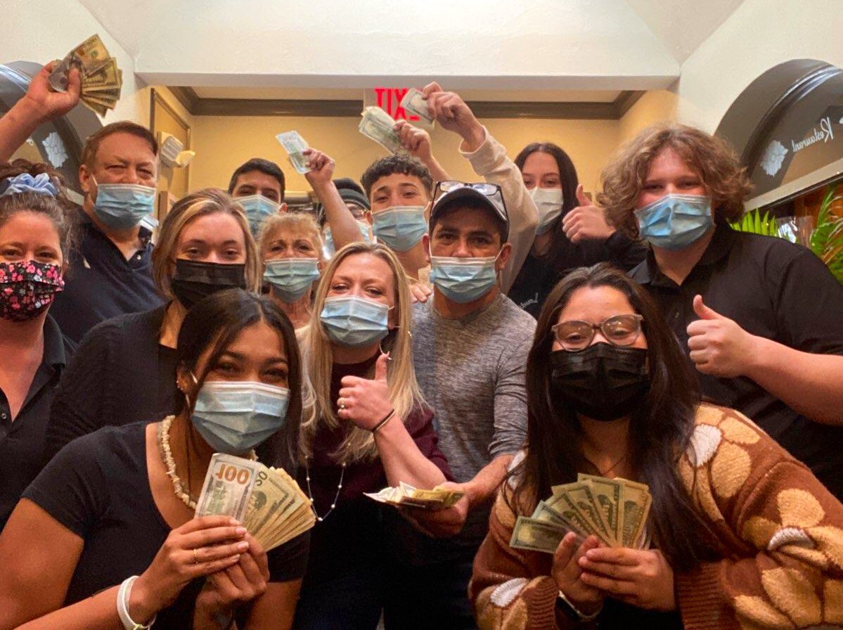 julimcdonald's tweet photo. Members of a New England Peloton challenge team known as “Wicked Smaht Zone” recently left a tip close to $4000 for the delighted staff of a Mendon restaurant. They hope the generous gesture will inspire others to simply be nice and do good. Story tonight on #WBZ https://t.co/vDKEEE6mqX