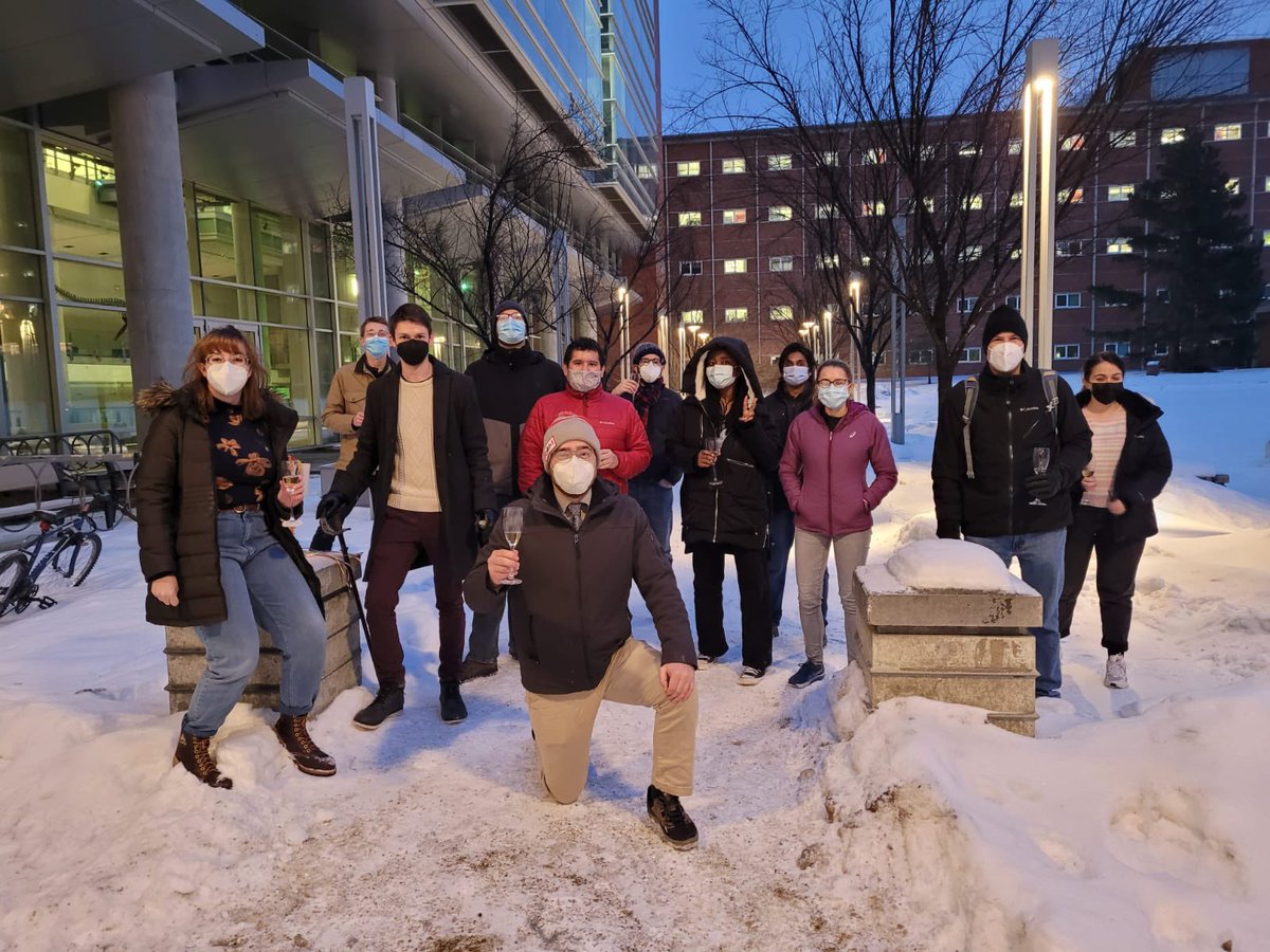 Congratulations to Dr. Ian Watson who passed his defence today! This is the groups first winter defence and the first where a sword was used to open a frozen bottle of champagne 🤺