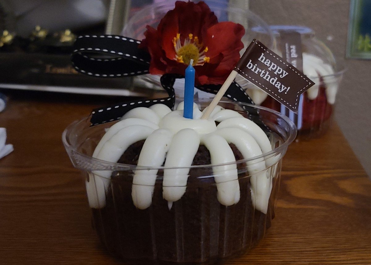 di_winston's tweet image. Happy Birthday Andy 🎂 🥳 🎉 ❤ first real "holiday" special event w someone back in the dating world..just see it as celebrating a friend's birthday..idk..why the hell is dating so...argghhhh!!! Sometimes?🤷🏻‍♀️🤔🤦‍♀️#birthday #datingworld #singlelife #challenges #relationship #bf/gf