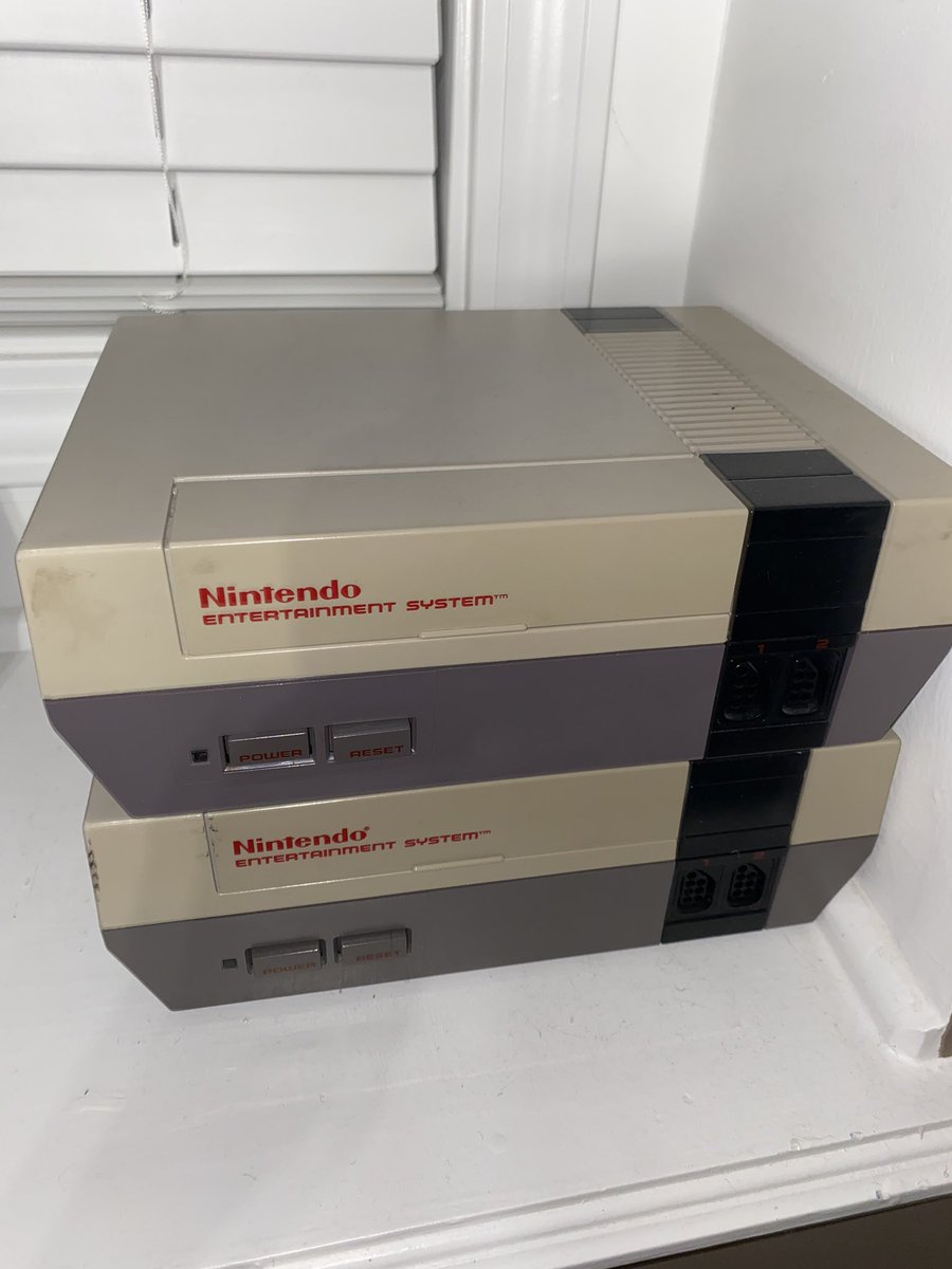 ryanleecox's tweet photo. Here are the photos I said I owed you, @marktechson! #originalNES #NES #Nintendo https://t.co/98S24Udhdl