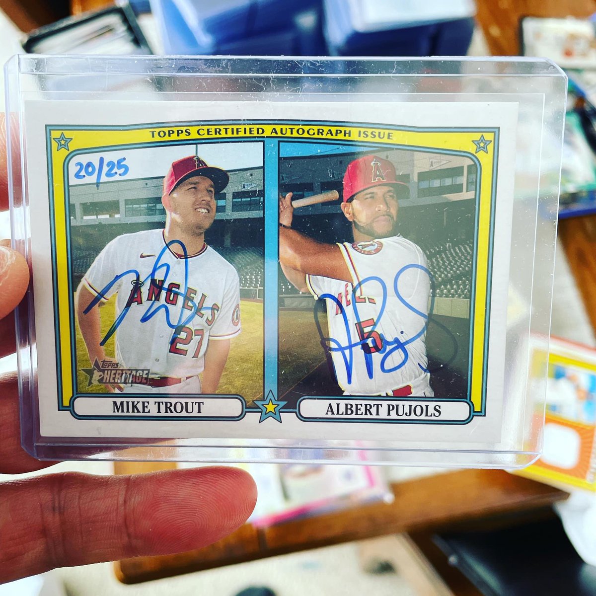 ParishProducts's tweet photo. To sell or keep…

#Topps #MikeTrout #AlbertPujols #Auto #20of25 #Angels #baseballcards #certifiedauto https://t.co/LsOptxzqzr