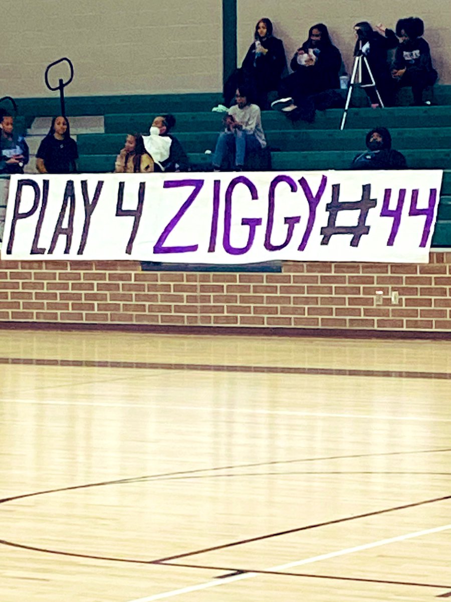 GCarrabineBryan's tweet photo. The Lady Rangers were playing for Ziggy tonight as they beat Katy Paetow. So much love and respect as they retired Zaria “Ziggy” Richards’ # 44 jersey tonight. 🏀 #RIPZiggy #RLTW @RudderSports @RudderCheer @RudderHS_BISD @rachellaytonbr1 @BryanISDSports https://t.co/czRr4iUepo