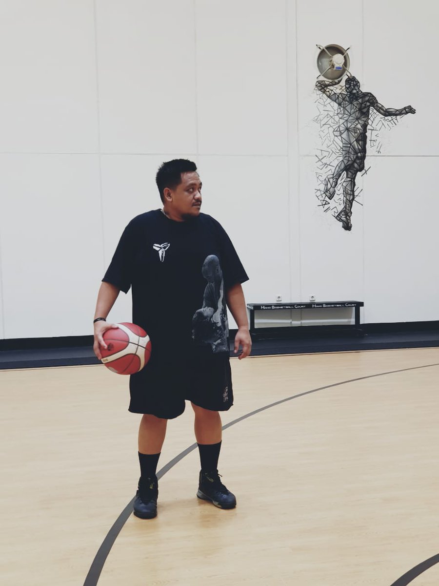 Mako Basketball Court