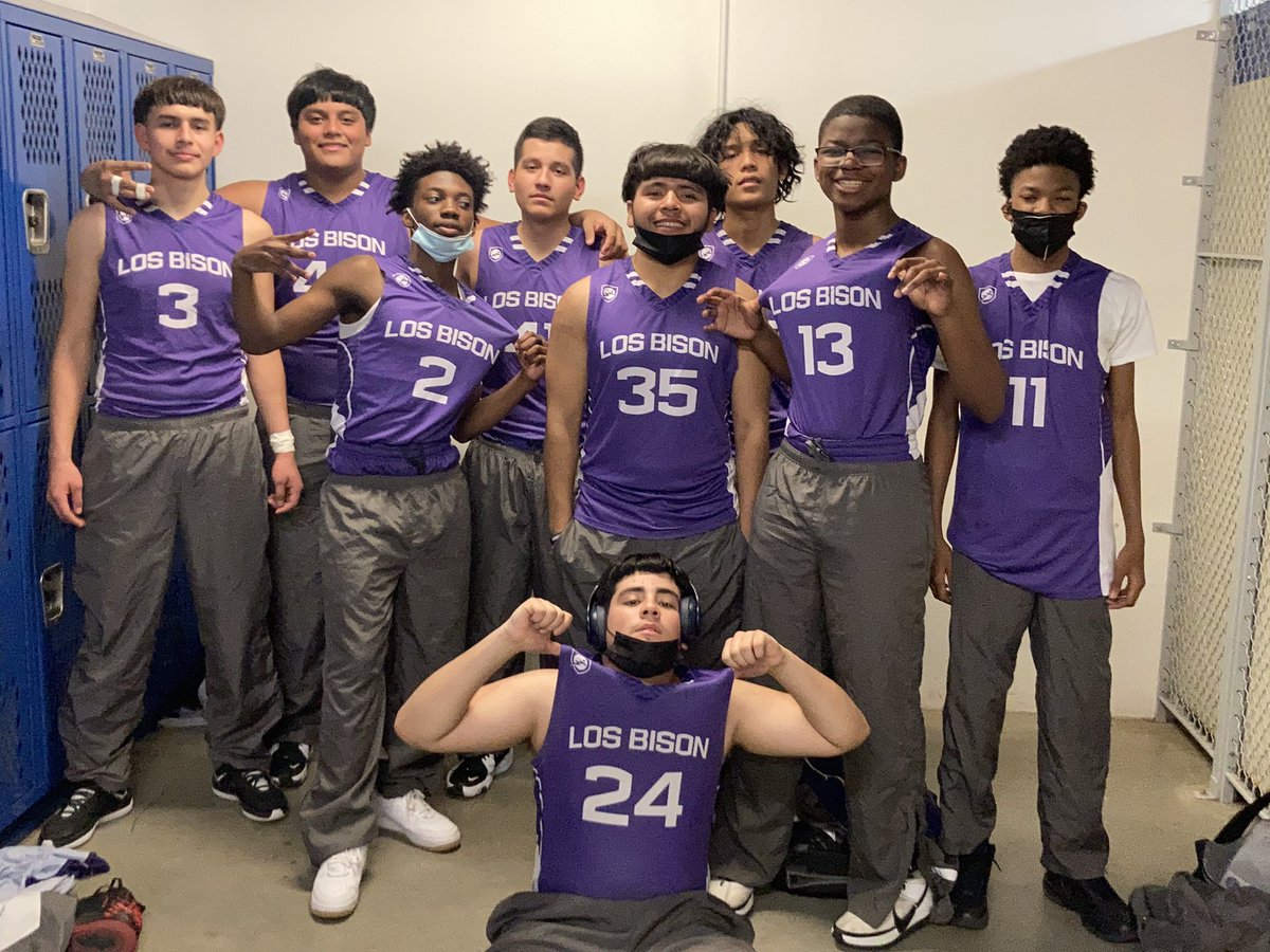 DallasSunsetBball (@sunset_bball) on Twitter photo Congratulations to the boys 🏀 team both Varsity and JV picked up wins tonight. Jacob Navarro finished with 26pts 16rebs, Joseph Guevara added 10pts 16rebs in a 57-46 District win vs rival Adamson. JV won 29-28. <a href="/SunsetAthletics/">SunsetBisonAthletics</a> <a href="/Sunset_Bison/">Sunset High School</a> Congratulations to the boys 🏀 team both Varsity and JV picked up wins tonight. Jacob Navarro finished with 26pts 16rebs, Joseph Guevara added 10pts 16rebs in a 57-46 District win vs rival Adamson. JV won 29-28. <a href="/SunsetAthletics/">SunsetBisonAthletics</a> <a href="/Sunset_Bison/">Sunset High School</a>