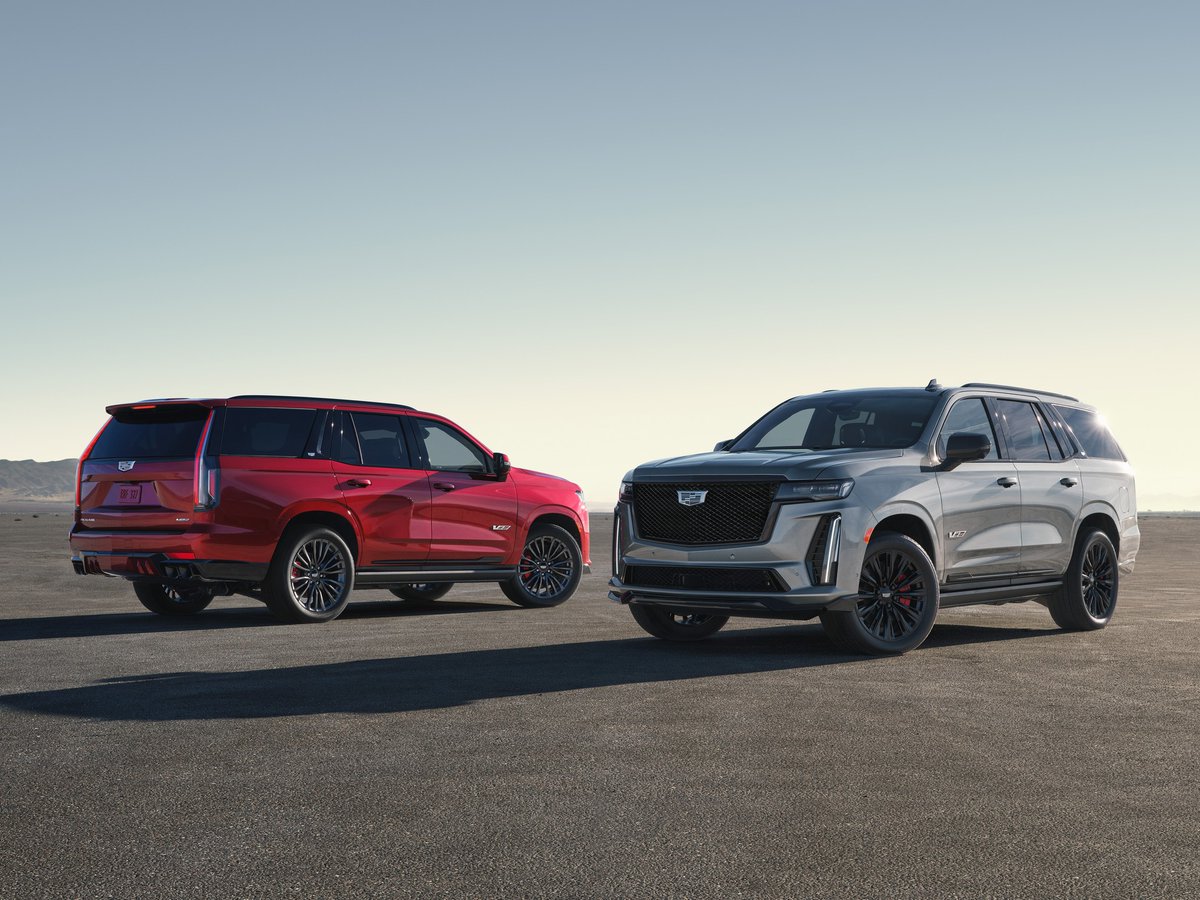 #Internacional 

Cadillac adelantó la Escalade V, la versión más potente de este SUV que podría llevar el motor V8 súpercargado de 6.2 litros del CT5 V Blackwing

motor.com.co/actualidad/ind…