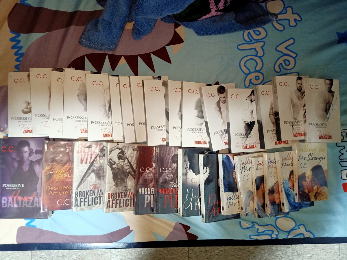 iamhannahmae07's tweet photo. Book Collection of my Favorite Author @cece_lib 😘💕😍 https://t.co/ZFzL9gbZ2y