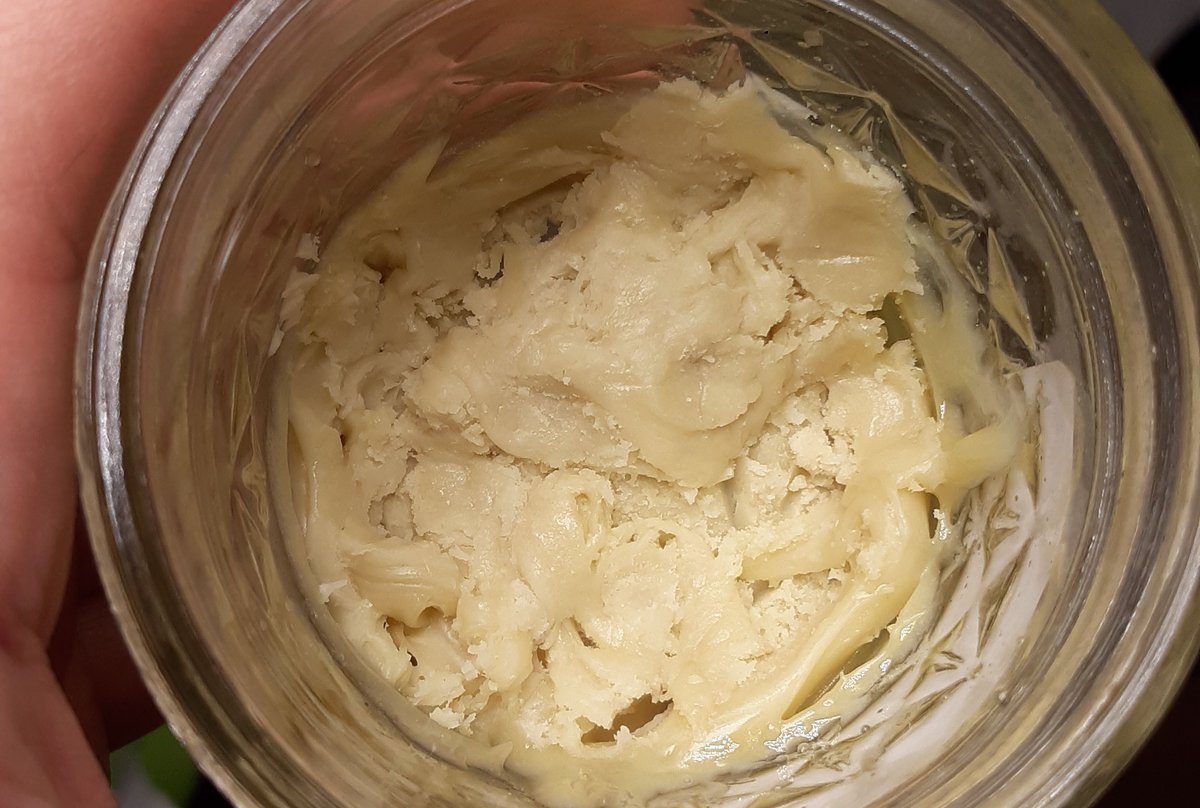 Rosin 🤤 
Cbd/Thc mix 
#cannabis #seed #solventless