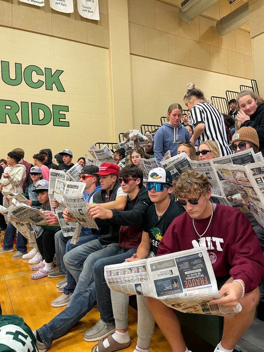 🦆Taylor over Gateway tonight: theyll nvr 4get the support #tsylorducks #txhshoops <a href="/TaylorISDAth/">Taylor Ducks Athletics 🦆</a>