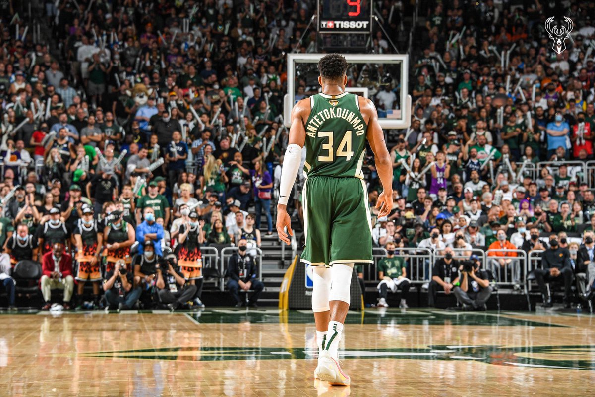 ChrisNunian48's tweet photo. MVP keeps going 🔥 
#NBAAllStar #GiannisAntetokounmpo #FearTheDeer https://t.co/mtbcW9SREC