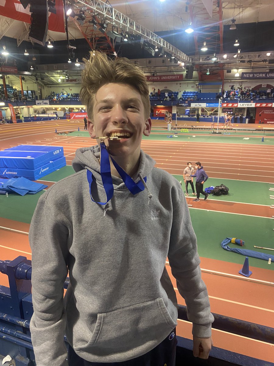 Ethan Walther also took home hold tonight in the freshman 1000m! He ran 2:45, just 2 seconds shy of our school record.