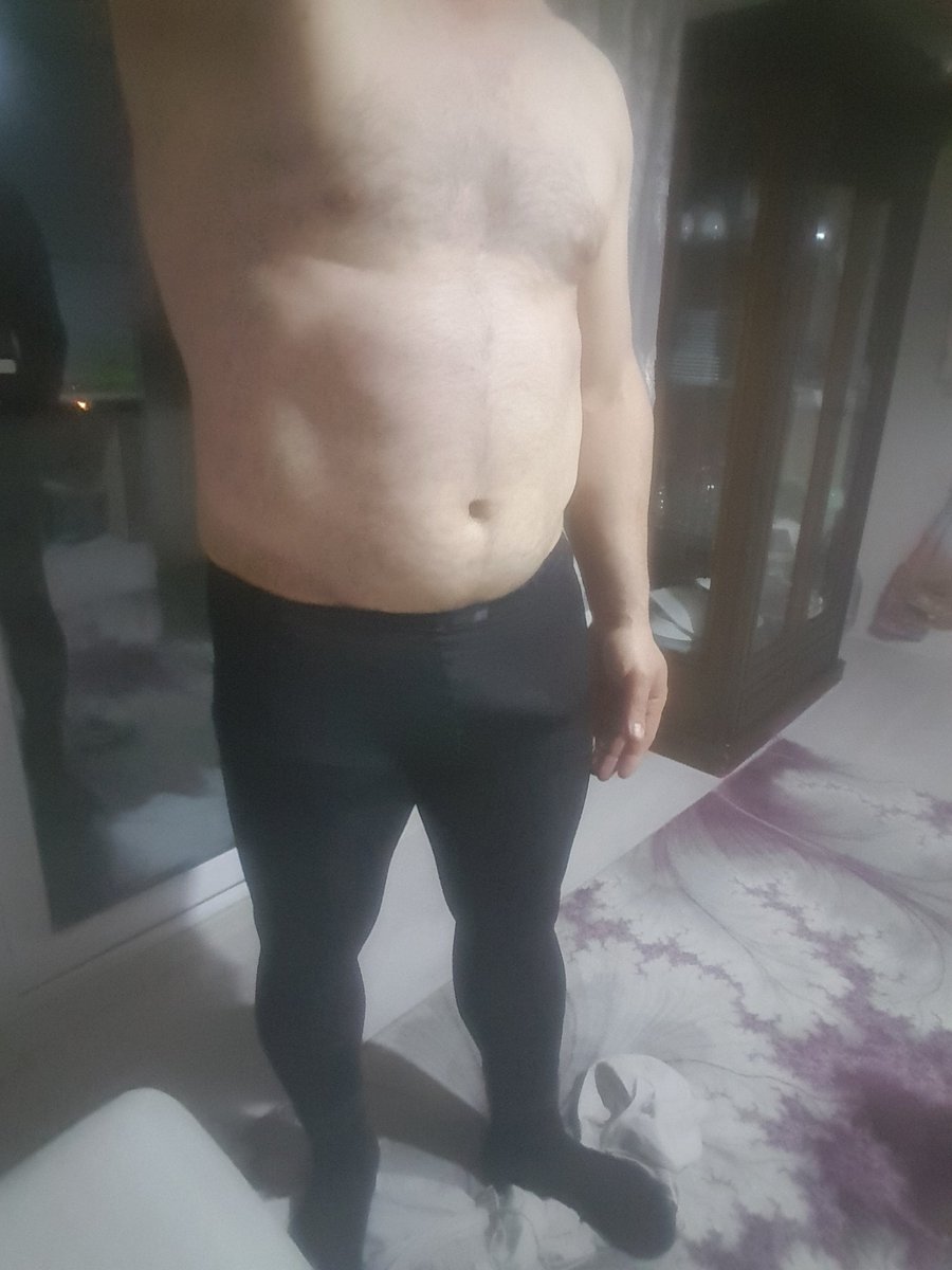 Yokmu benimle sevişmek öpüşmek ve 69 posizyonu yapmak isteyen biri not ciftlere de üçüncü kişi olurum