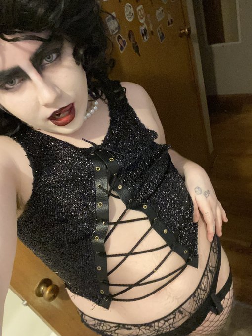 Meatloaf anyone? https://t.co/MaLm3ChQTC