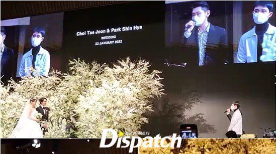 kokokbop's tweet photo. KYUNGSOO AND CRUSH SINGING <BEAUTIFUL> AT THE WEDDING 🥺🤍 I NEED THE WHOLE CLIP 🥺 https://t.co/w03UGwsViy