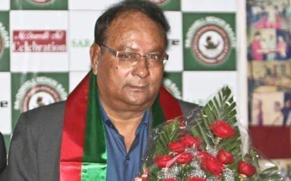 OnMariners's tweet photo. ২০১৪-১৫ মরশুমের আইলীগ জয়ী দল তৈরির জন্য আপনার অবদান কোনদিন ভুলবো না!
তারাদের দেশে ভালো থাকবেন ময়াদানের ভোম্বল দা।
ওনার আত্মার শান্তি কামনা করি। 💐🙏
#RIP #MarinersOnTheMove https://t.co/cDwPy11r8Z