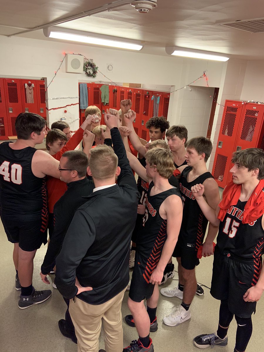 NRHEG_BoysBBall's tweet image. Final Score :
NRHEG 🐾- 67
Randolph 🚀-60
————————-
PANTHERS- \/\/
————————-
#nrhegpanthers 🏀 #gopherconference 〽️
#clawsup 🐾 #family 💯
#timetopouncepanthers 
———————————
@MNScoreFeed @MinnesotaScores