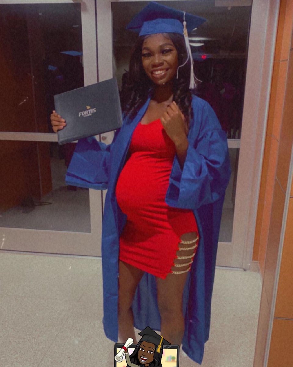 milli_od_5's tweet photo. 2022 My Year ❤️👩🏾‍🎓 Congrats To Me 🍾 #MA👩🏾‍⚕️ https://t.co/lxIIztv685