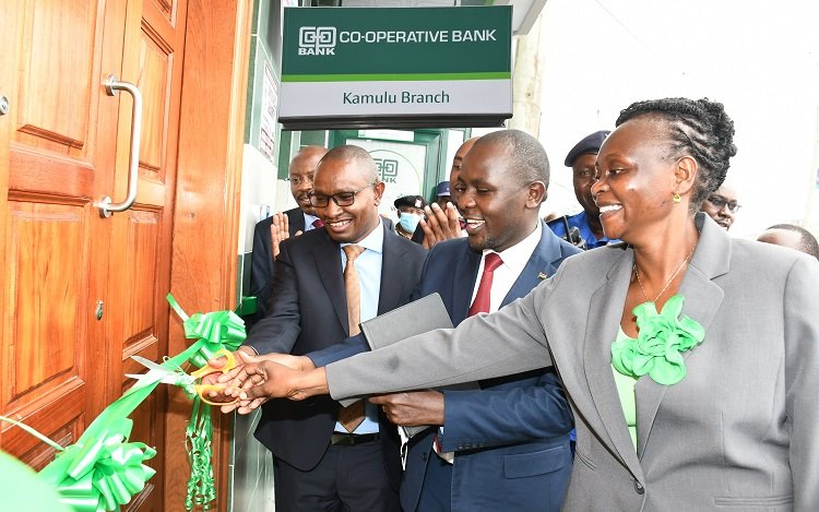 KenyanTrends_'s tweet photo. Co-operative Bank Breaks The Norm To Open 7 New Branches
https://t.co/JnYtpFVyiT
@Coopbankenya
#BankWithCoop
#BusinessWatchUpdate
@jumaf3 https://t.co/PSDm2M6dTg