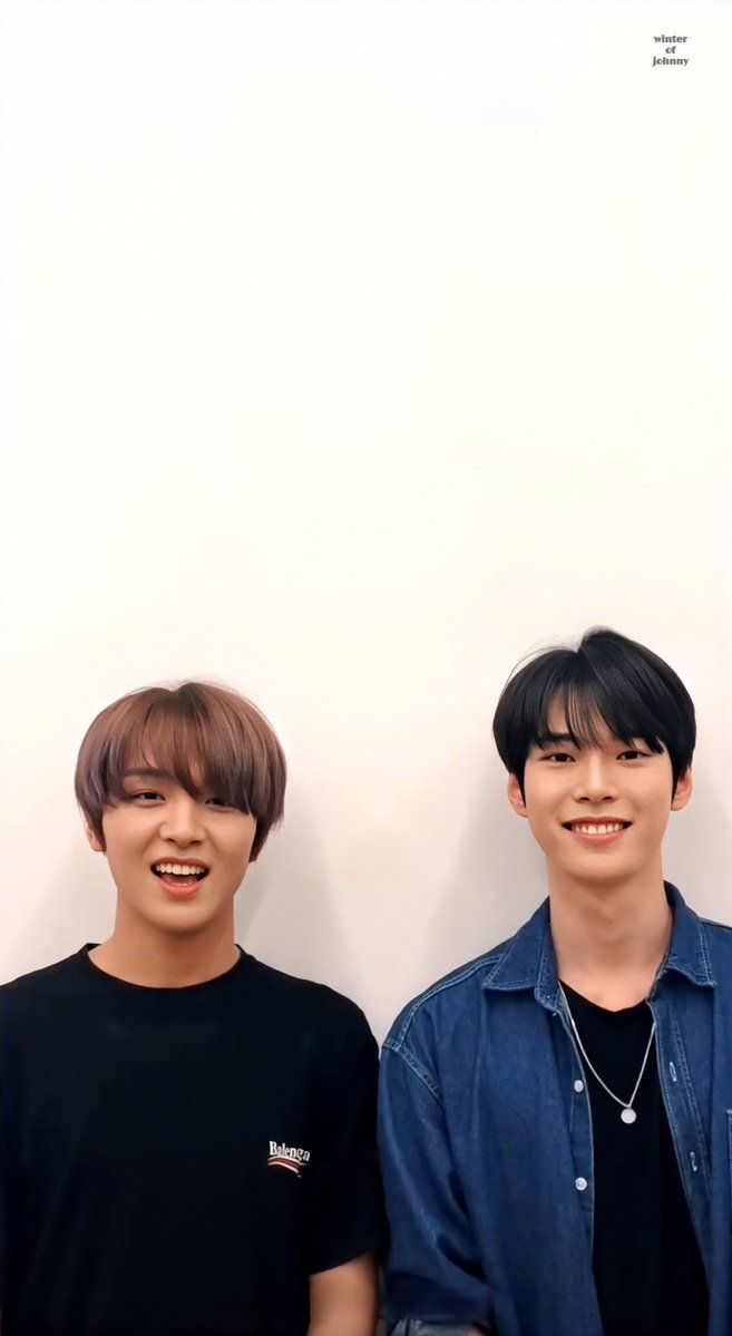 tacendream's tweet photo. Dohyuck au

[ Remahan bucin ]

ㅡ Udah nikah kok masih backstreet? ㅡ
; jurnal keseharian pasusu https://t.co/lxWcnoL7im
