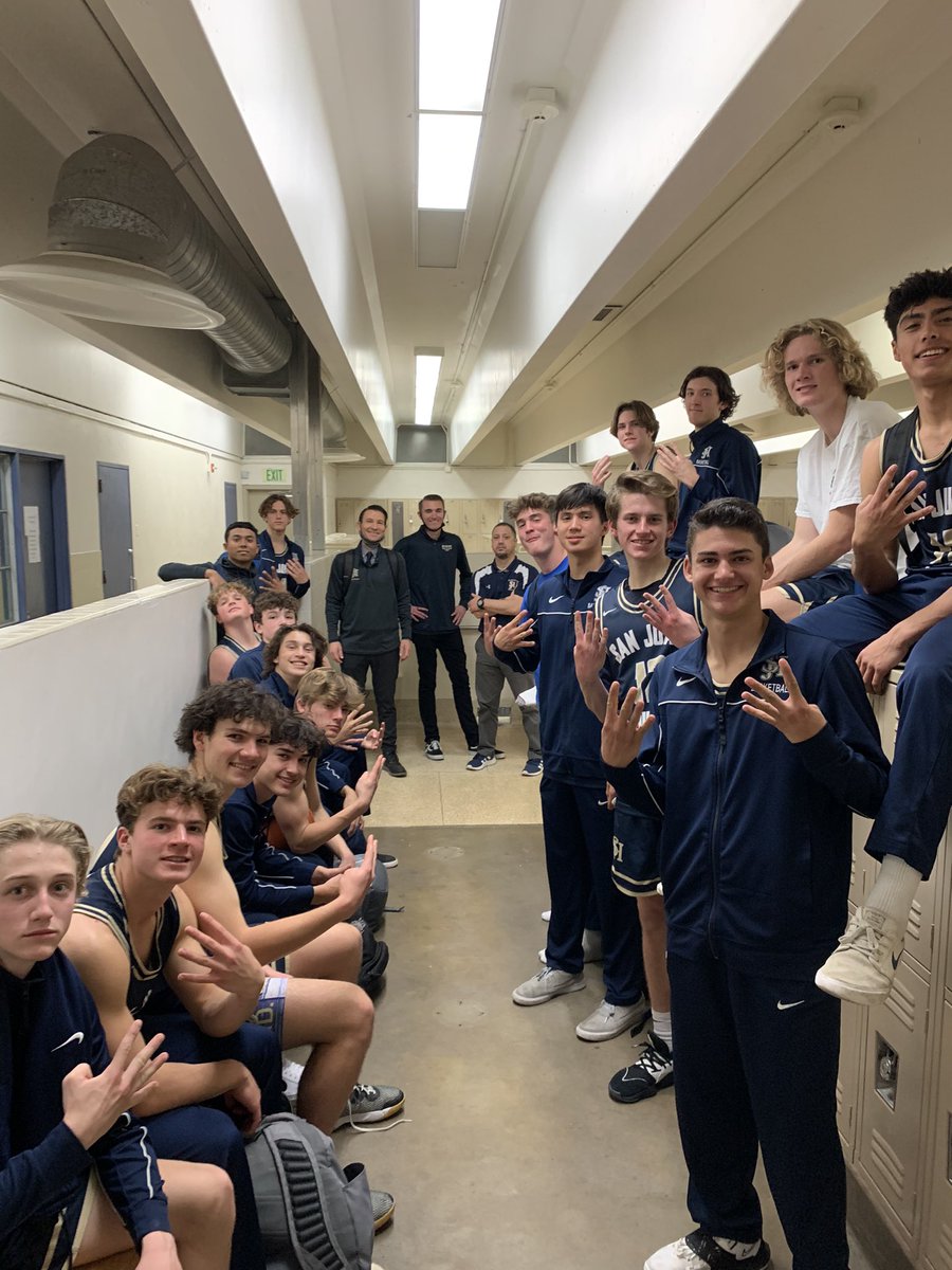 SJHHS BASKETBALL tweet media