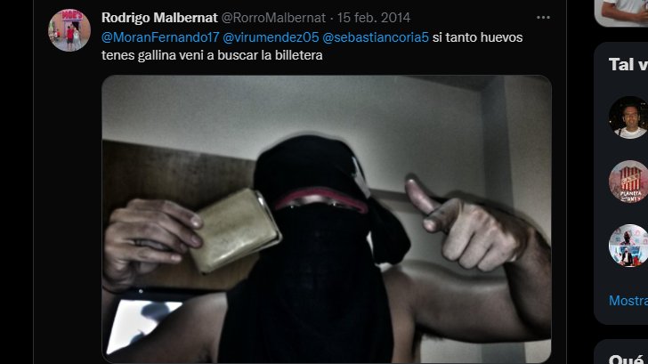 BrianRock73's tweet photo. #Volveroro @HuracanTavo @Garcyy @AriSchvartzbard GLOBO O MUERTE ARMY https://t.co/fnkD9wMAhp