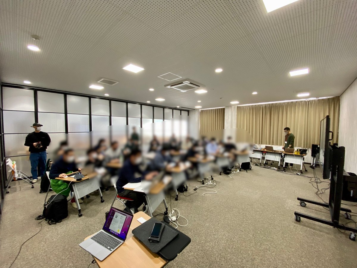 NEXTREV_CoLtd's tweet photo. スパルタキャンプ in 平泉町のPython編が今日から始まりました✨

初日なのでバタバタする可能性もありますが、楽しんでもらえたらいいなと思ってます！

また、3週間色々な方と交流して頂きたいです😊

#プログラミング
#スパルタキャンプ 
#平泉町
#長島製作所
#Python https://t.co/8t46Psv1hB