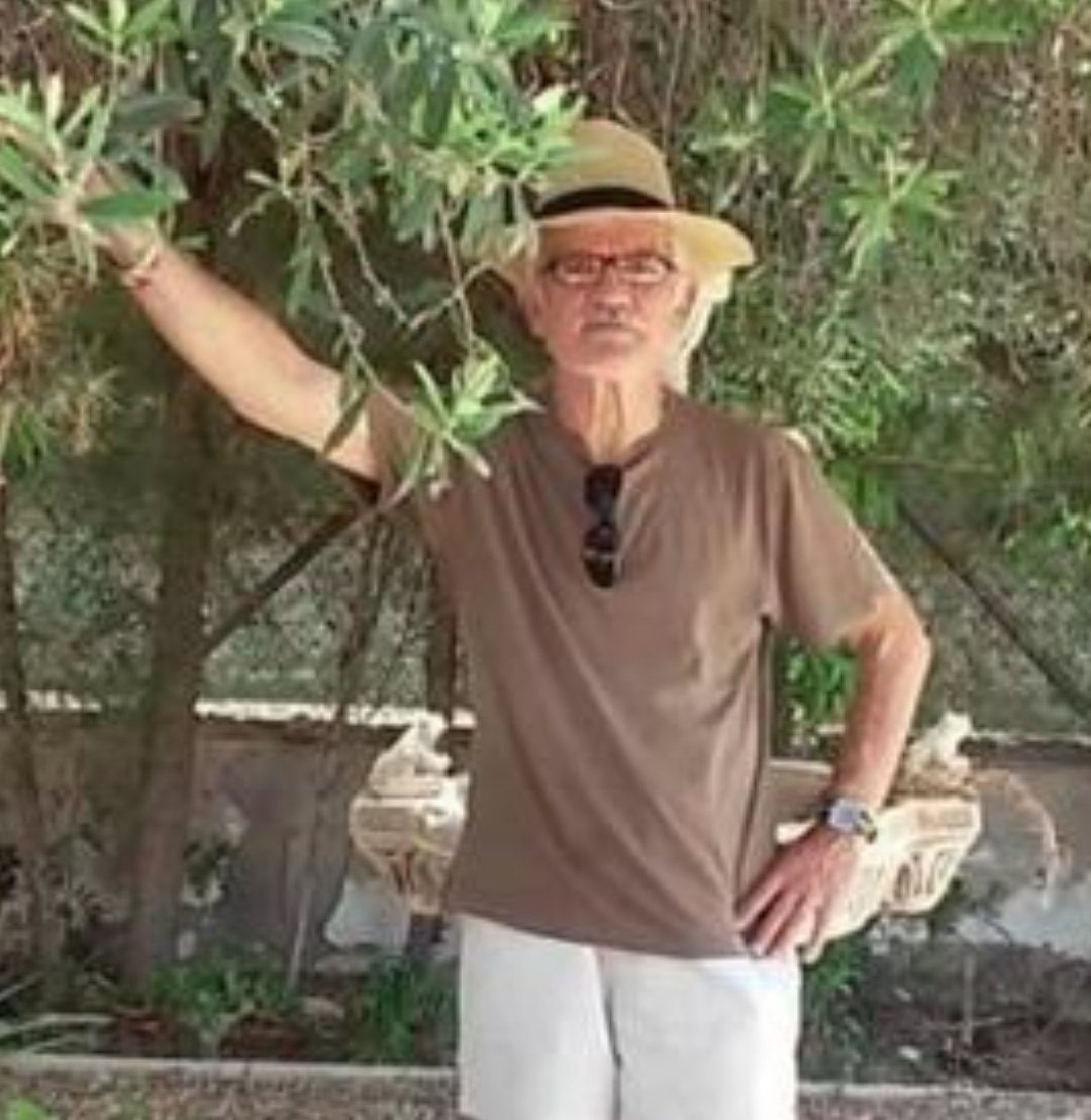 AAVVBarriomar's tweet photo. Nos enteramos con tristeza que ha fallecido Jesús Párraga, vecino de Barriomar, vocal de la Junta Municipal por @psoebarriomar.
Nuestras condolencias a su familia, amigos y compañeros/as.
Descanse en paz. https://t.co/2MzW5hISd7